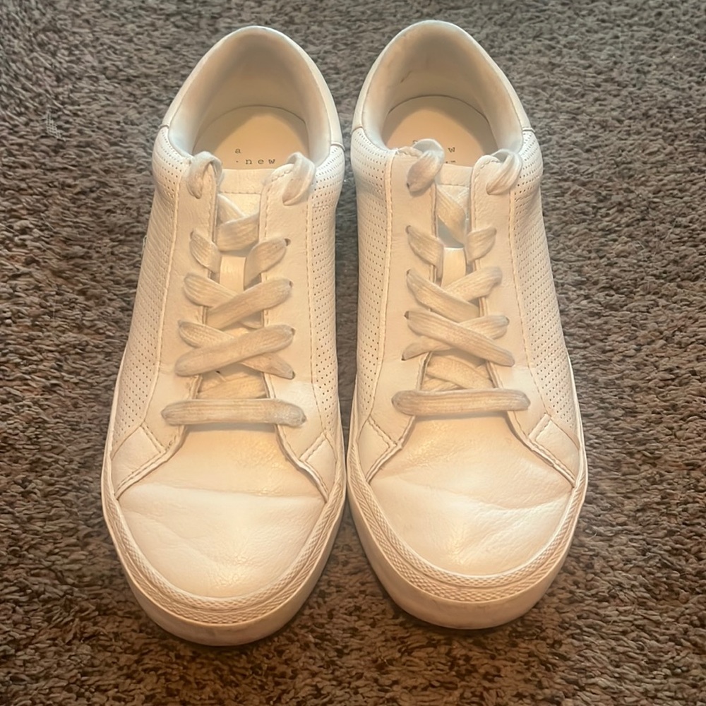 Target a. new. day. Size 8. White sneakers